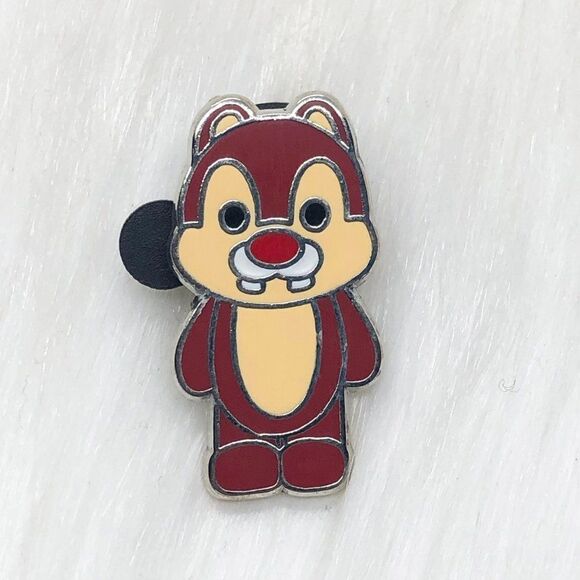 🔮 5/$25 Disney Chip 'n' Dale - Dale Pin - Picture 1 of 3